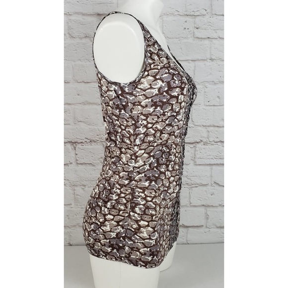 CAbi #967 Cobblestone Print Ruched Sleeveless Tank/Top ~ Size Medium - Picture 2 of 8